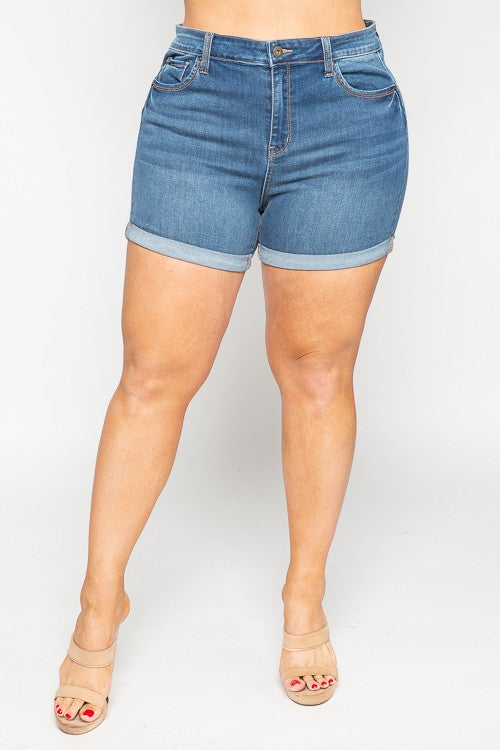 Best-Fitting Plus-Size Denim Shorts